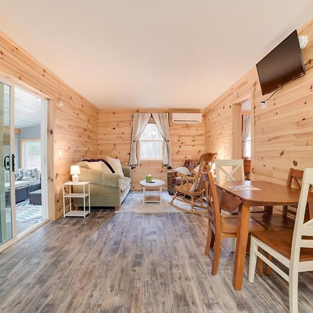 Scenic Evans Hideaway Steps To Lake Huron! Oscoda Exterior photo